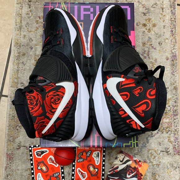 SneakerRoom x Kyrie 6 "MOM" (Black) US 10.5 - Picture 2 of 7